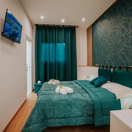 ゲストハウス Cama Luxury 4*